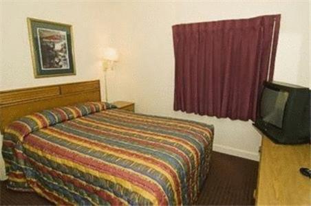 Mid-Town Inn Кларксвилл Номер фото
